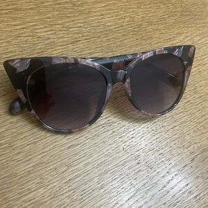 100% UV Protection Pink & Grey Tortoise Sunglasses